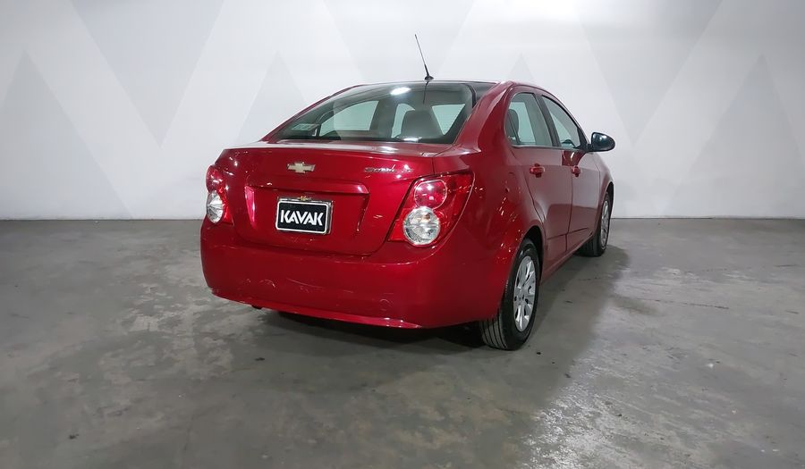 Chevrolet Sonic 1.6 MT D LT Sedan 2015