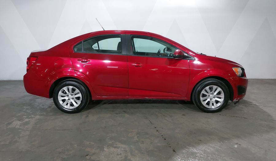 Chevrolet Sonic 1.6 MT D LT Sedan 2015