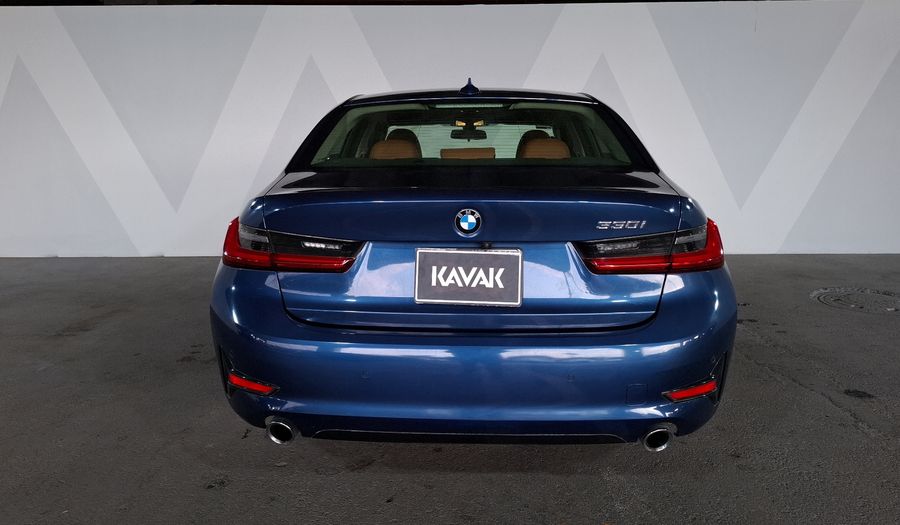 Bmw Serie 3 2.0 330I AUTO Sedan 2021