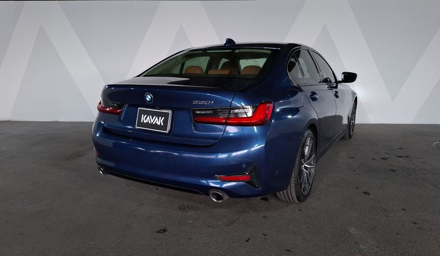 Bmw Serie 3 2.0 330I AUTO Sedan 2021