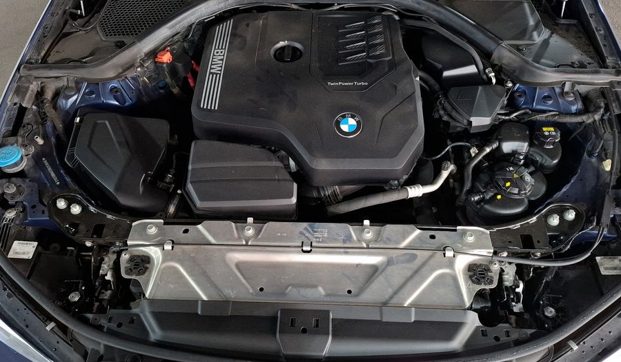 Bmw Serie 3 2.0 330I AUTO Sedan 2021