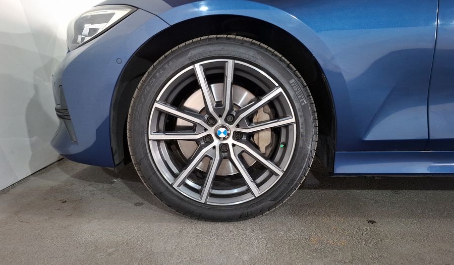 Bmw Serie 3 2.0 330I AUTO Sedan 2021