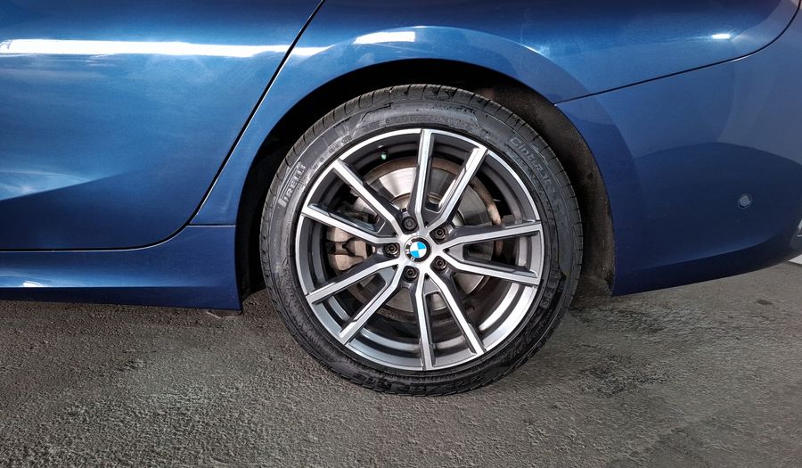 Bmw Serie 3 2.0 330I AUTO Sedan 2021