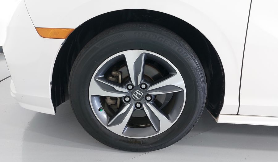 Honda Odyssey 3.5 TOURING AUTO Minivan 2018