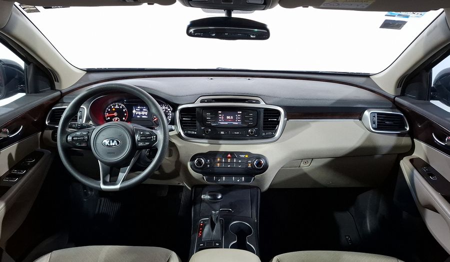 Kia Sorento 2.4 LX AUTO Suv 2018