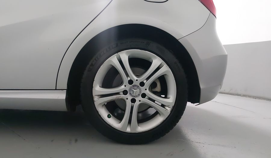 Mercedes Benz Clase A 1.6 200 Hatchback 2016