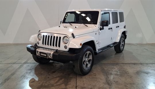 Jeep • Wrangler