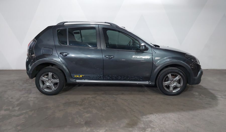 Renault Stepway 1.6 SL OUTDOOR Hatchback 2015