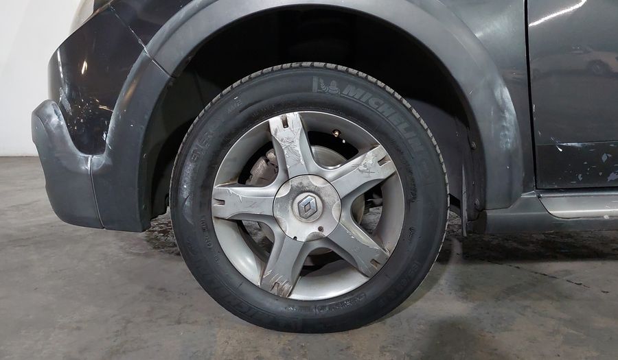 Renault Stepway 1.6 SL OUTDOOR Hatchback 2015