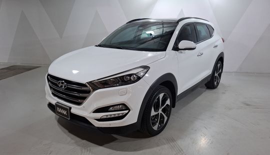 Hyundai • Tucson
