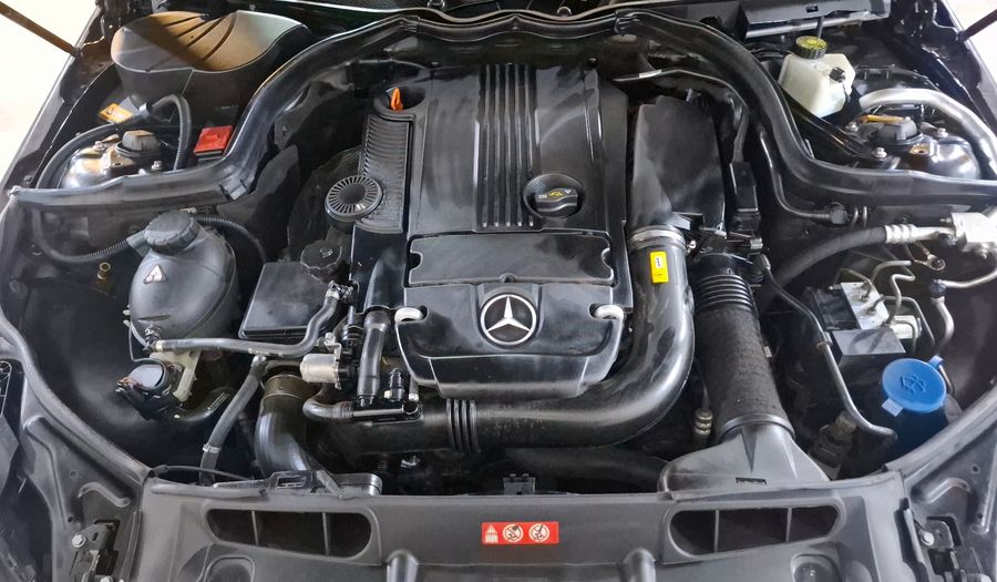 Mercedes Benz Clase C 1.8 200 CGI SPORT AT Sedan 2013