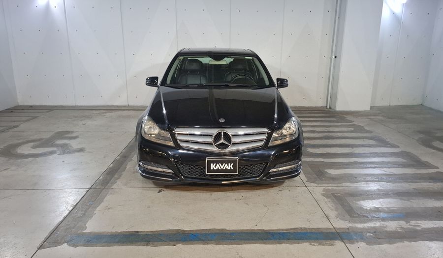 Mercedes Benz Clase C 1.8 200 CGI SPORT AT Sedan 2013