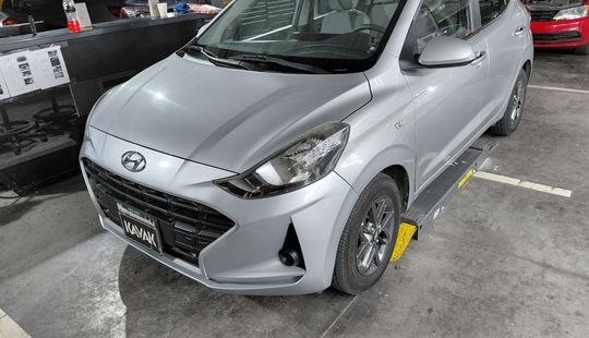 Hyundai • Grand i10