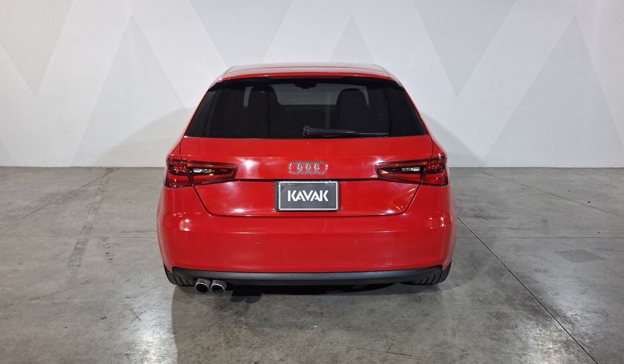 Audi A3 1.8 TFSI ATTRACTION S TRONIC Hatchback 2014