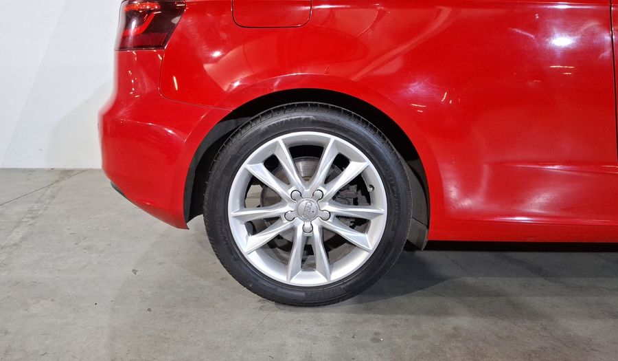 Audi A3 1.8 TFSI ATTRACTION S TRONIC Hatchback 2014