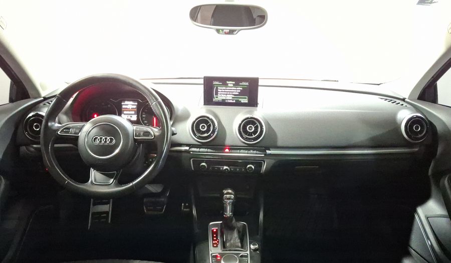 Audi A3 1.8 TFSI ATTRACTION S TRONIC Hatchback 2014