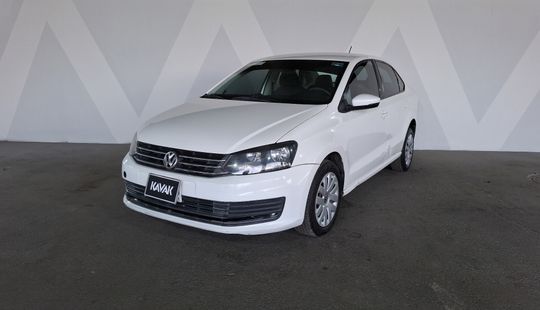 Volkswagen • Vento
