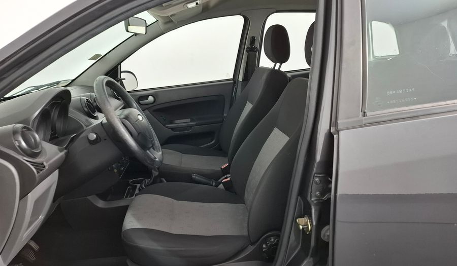 Ford Fiesta 1.6 AMBIENTE PLUS MP3 Hatchback 2010