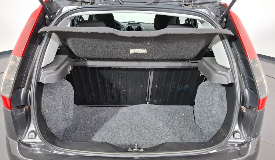 Ford Fiesta 1.6 AMBIENTE PLUS MP3 Hatchback 2010