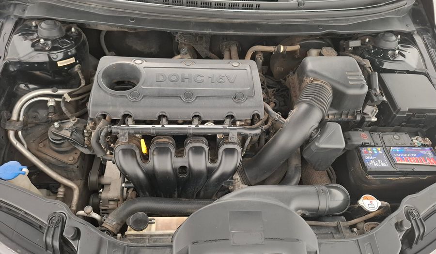 Kia Cerato 2.0 EX KOUPE MT Coupe 2013