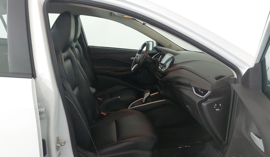 Chevrolet Onix TURBO  PLUS LTZ Sedan 2020