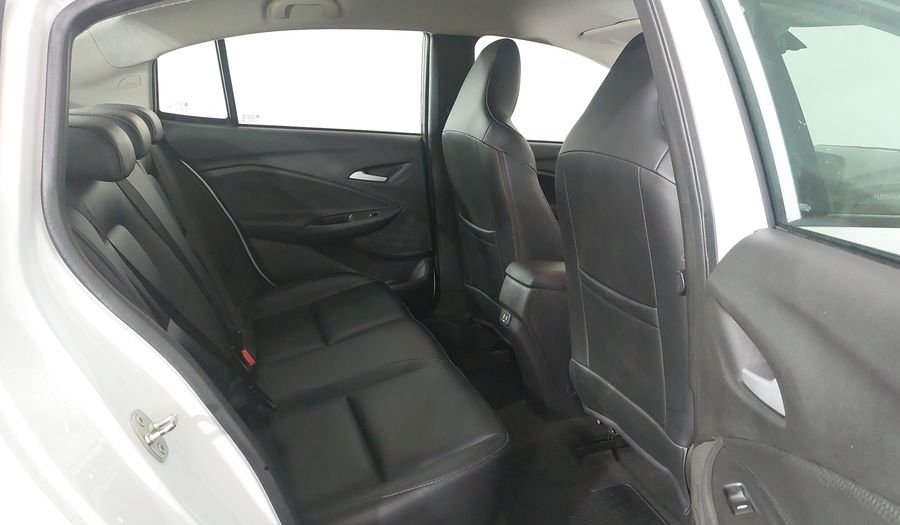 Chevrolet Onix TURBO  PLUS LTZ Sedan 2020