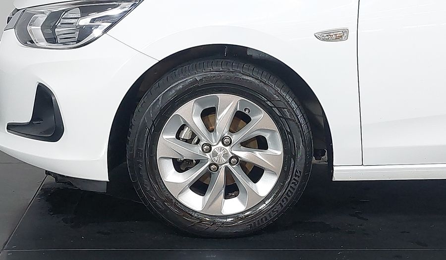 Chevrolet Onix TURBO  PLUS LTZ Sedan 2020