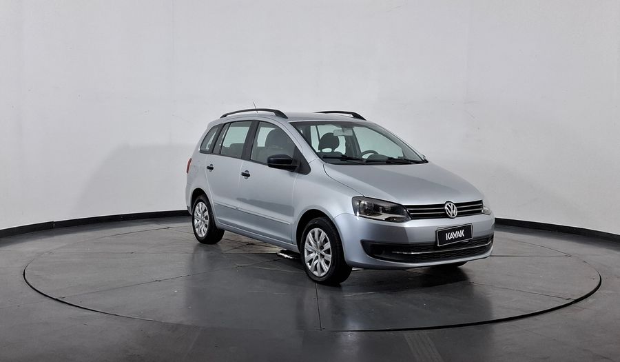 Volkswagen Suran 1.6 COMFORTLINE MT Minivan 2012