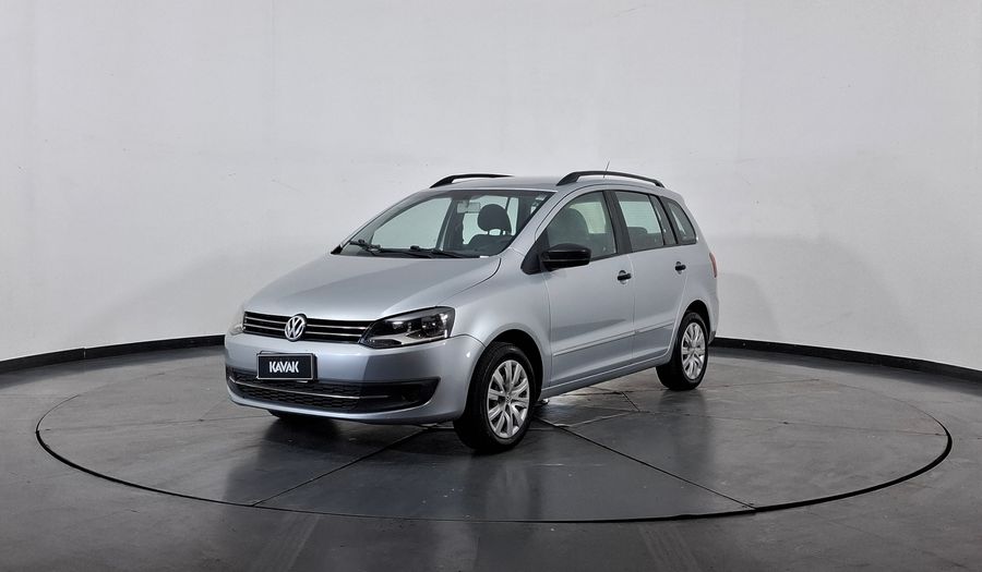 Volkswagen Suran 1.6 COMFORTLINE MT Minivan 2012