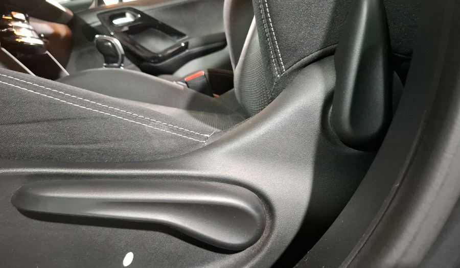 Peugeot 208 1.2 ALLURE PURETECH Hatchback 2020