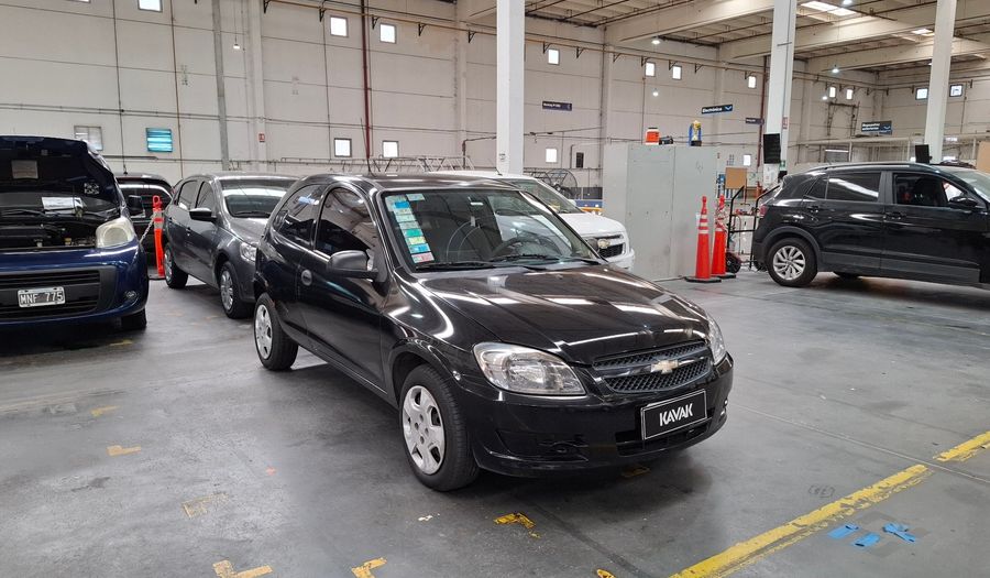 Chevrolet Celta 1.4 LT Hatchback 2012