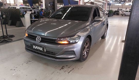 Volkswagen • Polo