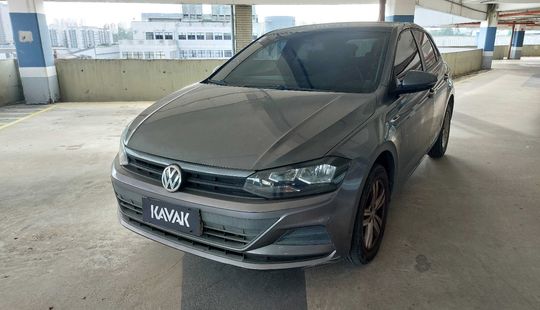 Volkswagen • Polo