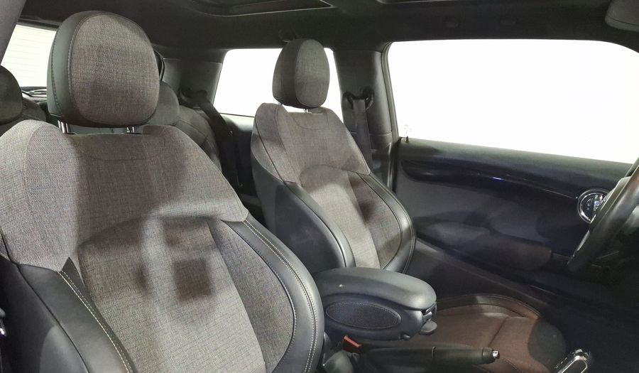 Mini Cooper 1.5 COOPER CHILI DCT Hatchback 2019