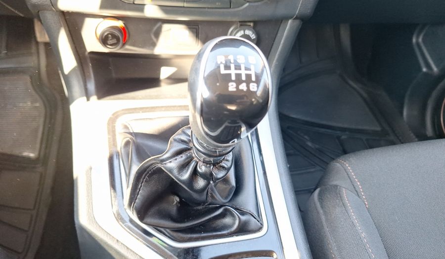 Zx Auto Terralord 2.5 DIESEL DLX Pickup 2022