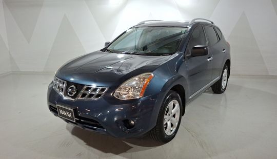 Nissan • Rogue
