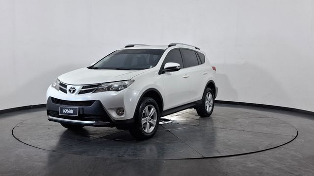 Toyota • RAV4