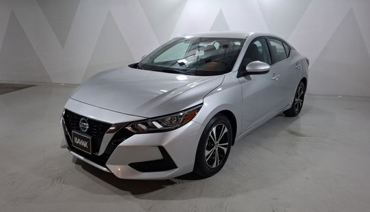 Nissan • Sentra