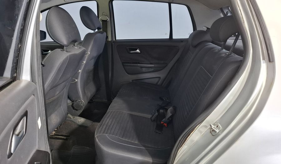 Volkswagen Crossfox 1.6 CROSSFOX HIGHLINE Hatchback 2011