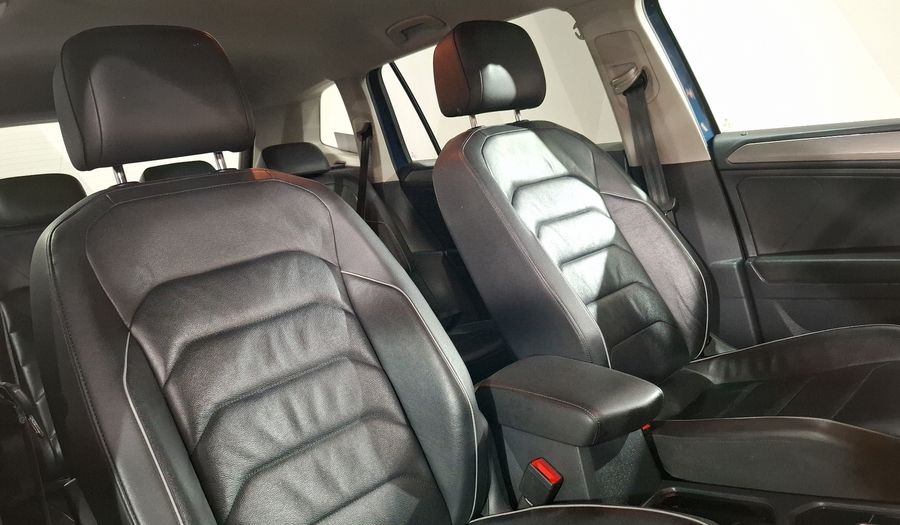 Volkswagen Tiguan 1.4 COMFORTLINE PIEL DCT Suv 2018