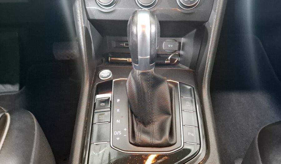 Volkswagen Tiguan 1.4 COMFORTLINE PIEL DCT Suv 2018