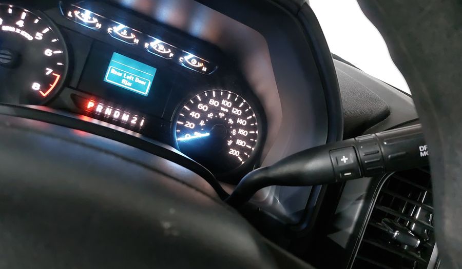 Ford F-150 3.3 V6 XL CREW CAB AUTO Pickup 2019