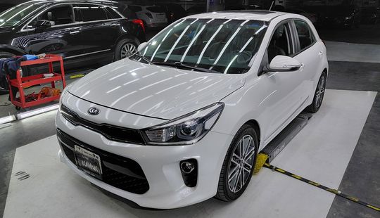 Kia • Rio