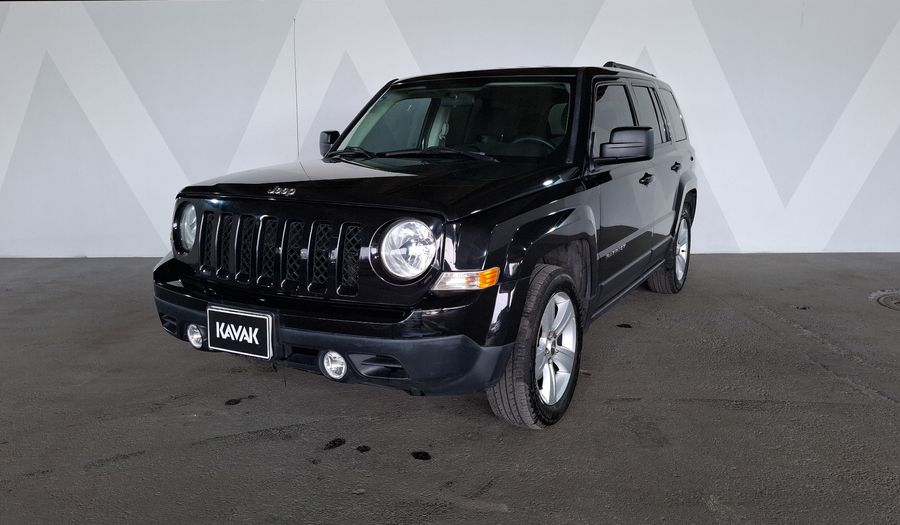 Jeep Patriot 2.4 LATITUDE ATX Suv 2016