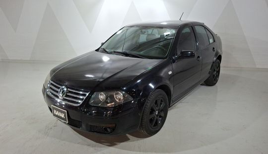 Volkswagen • Jetta Clasico