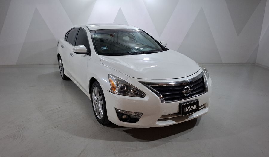 Nissan Altima 3.5 EXCLUSIVE CVT Sedan 2015