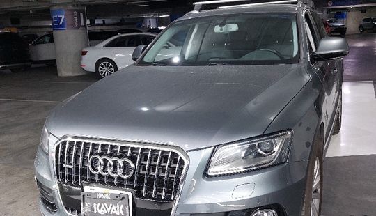 Audi • Q5