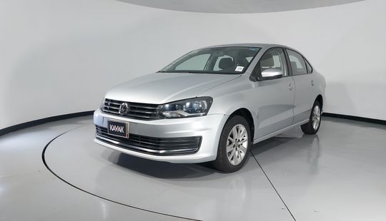 Volkswagen • Vento