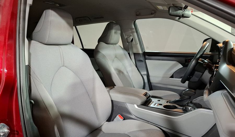 Toyota Highlander 3.5 LE AUTO Suv 2021