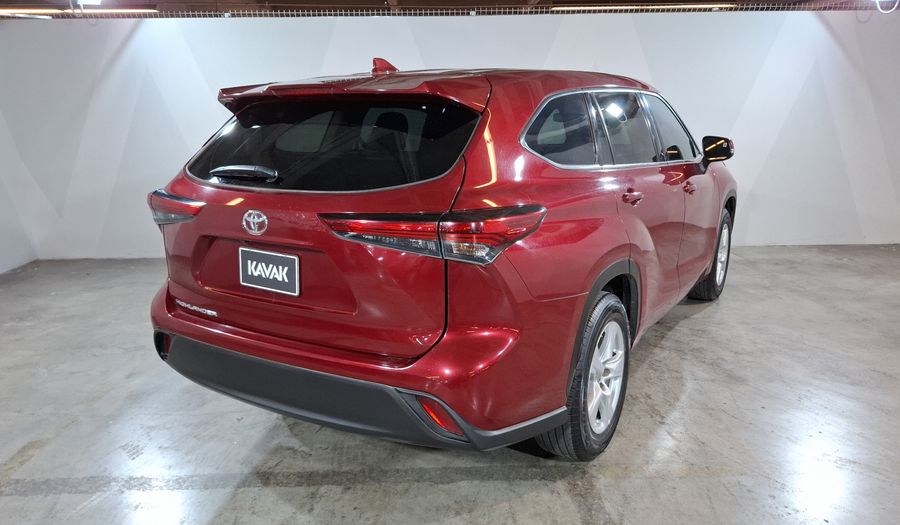 Toyota Highlander 3.5 LE AUTO Suv 2021